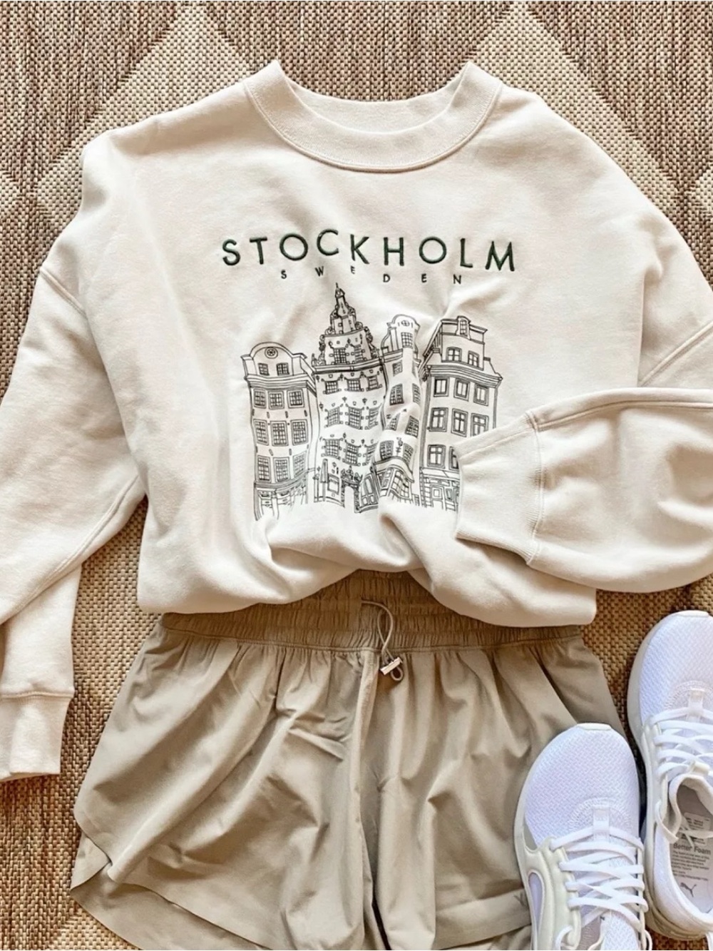 Abercrombie Graphic Sweatshirt